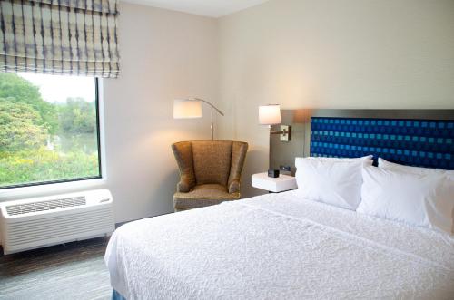 هتل Hampton Inn Lebanon