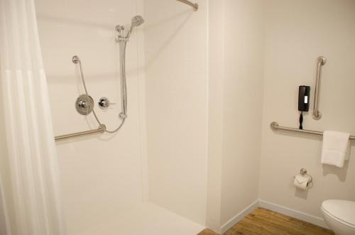 בית מלון כפרי Hampton Inn Lebanon