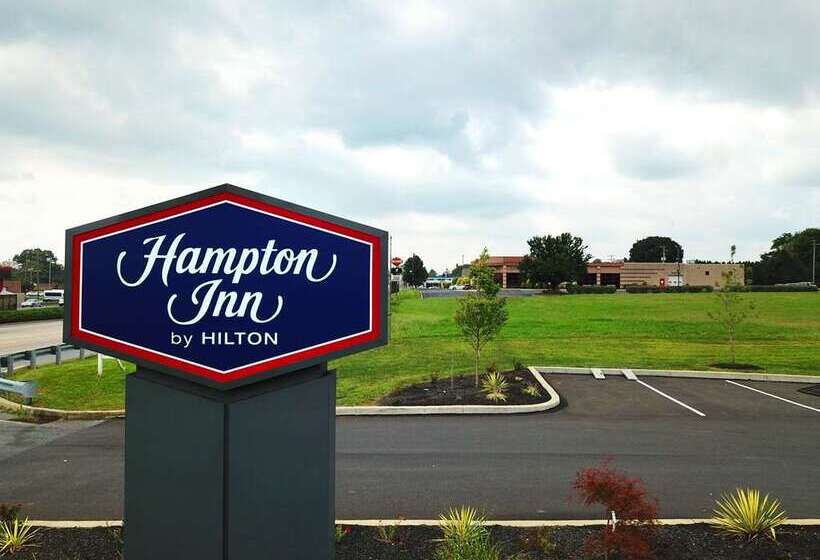 בית מלון כפרי Hampton Inn Lebanon