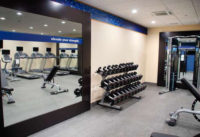 בית מלון כפרי Hampton Inn Lebanon