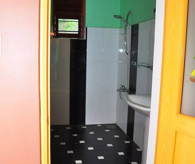 فندق Leopard City Hostel