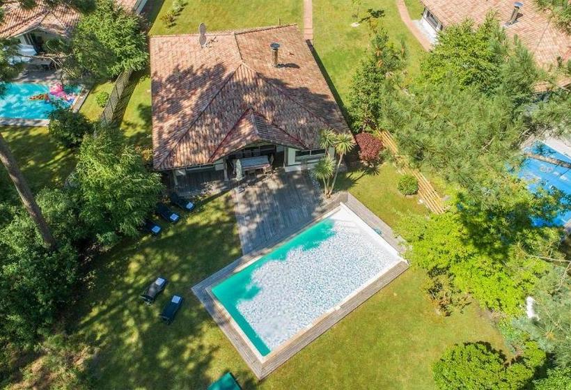 هتل Madame Vacances Villas La Prade