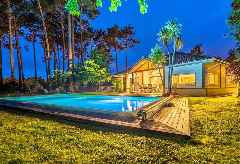 هتل Madame Vacances Villas La Prade