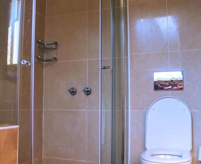 בית מלון כפרי Margate