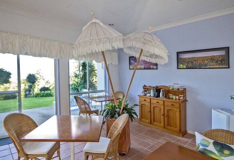 ホテル Ninderry Manor Luxury Retreat