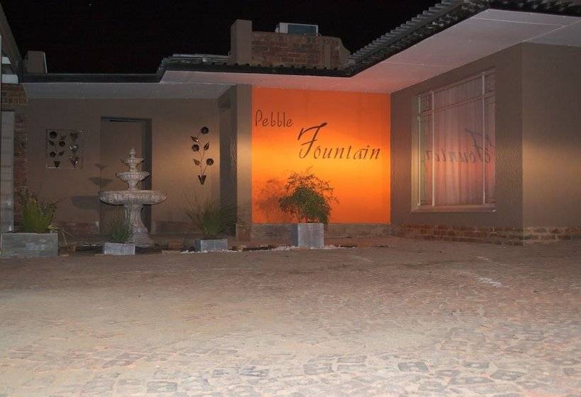호텔 Pebble Fountain Guesthouse