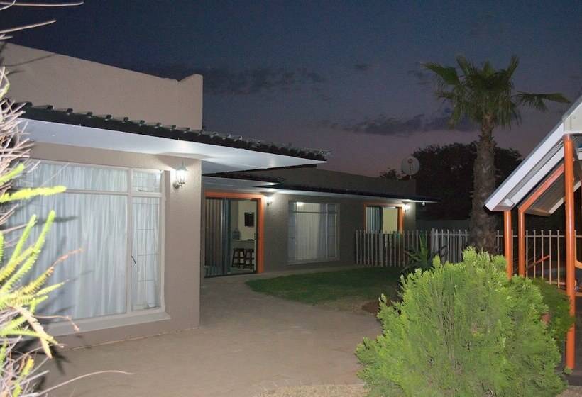 호텔 Pebble Fountain Guesthouse