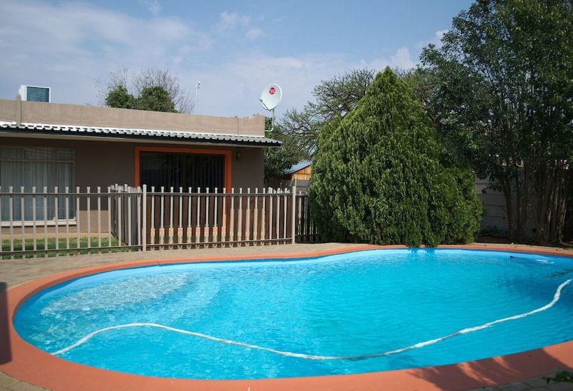 호텔 Pebble Fountain Guesthouse