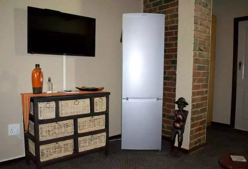 Hotelli Pebble Fountain Guesthouse