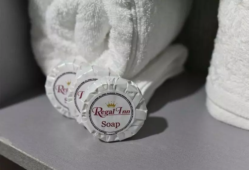 ホテル Regal Inn Umhlanga Gateway