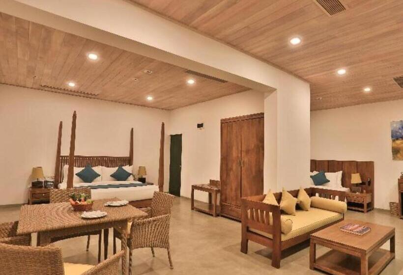 Отель Regenta Arie Lagoon Negombo