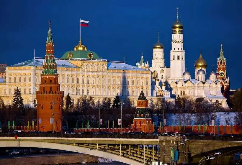 هتل Sadovnicheskaya