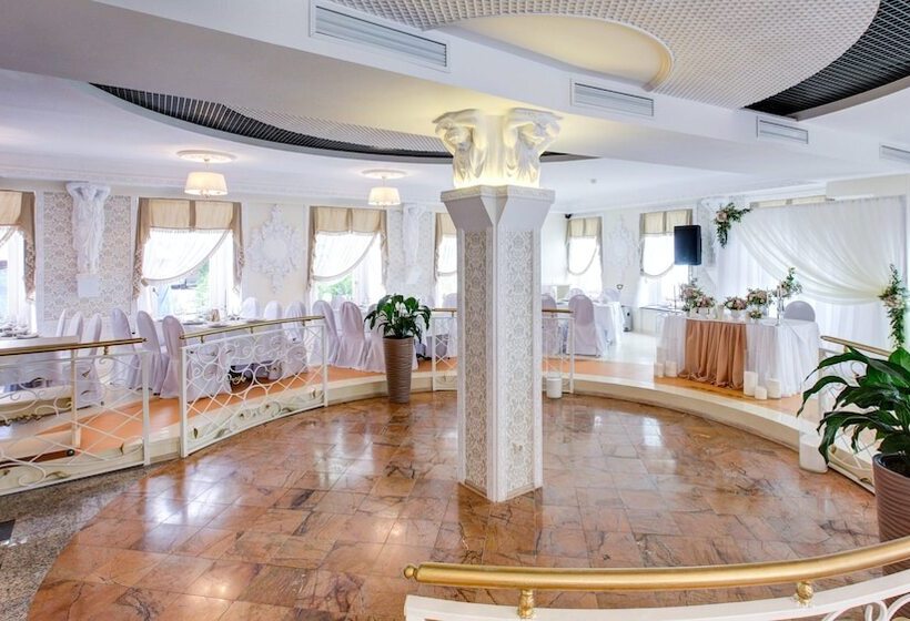 בית מלון כפרי Sadovnicheskaya