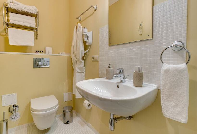 בית מלון כפרי Sadovnicheskaya