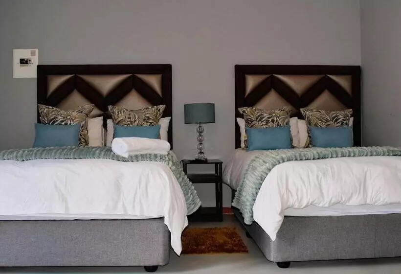 ホテル Serene Guest Manor