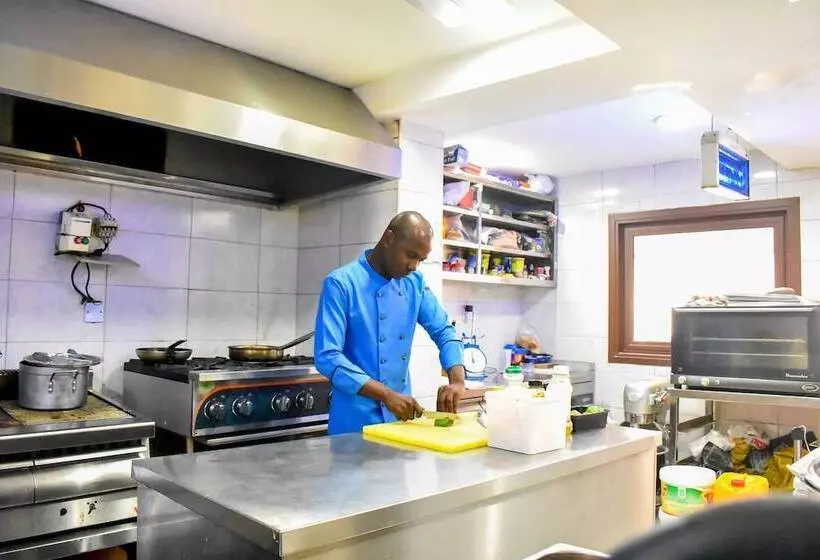 Sun Heaven Hotel & Resort Vi