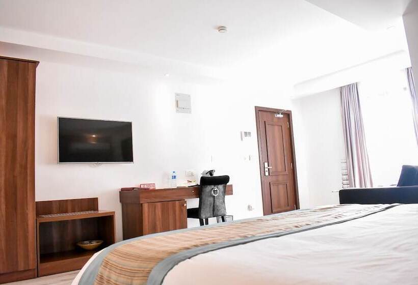 Sun Heaven Hotel & Resort Vi