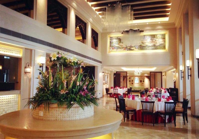 Rosedale Hotel Lotus Hill