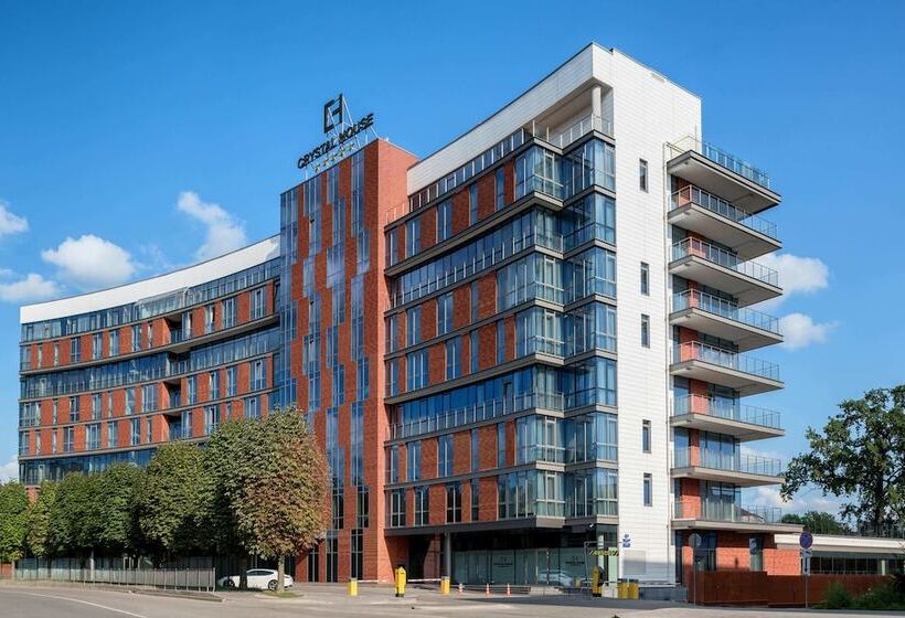 Crystal House Suite Hotel & Spa