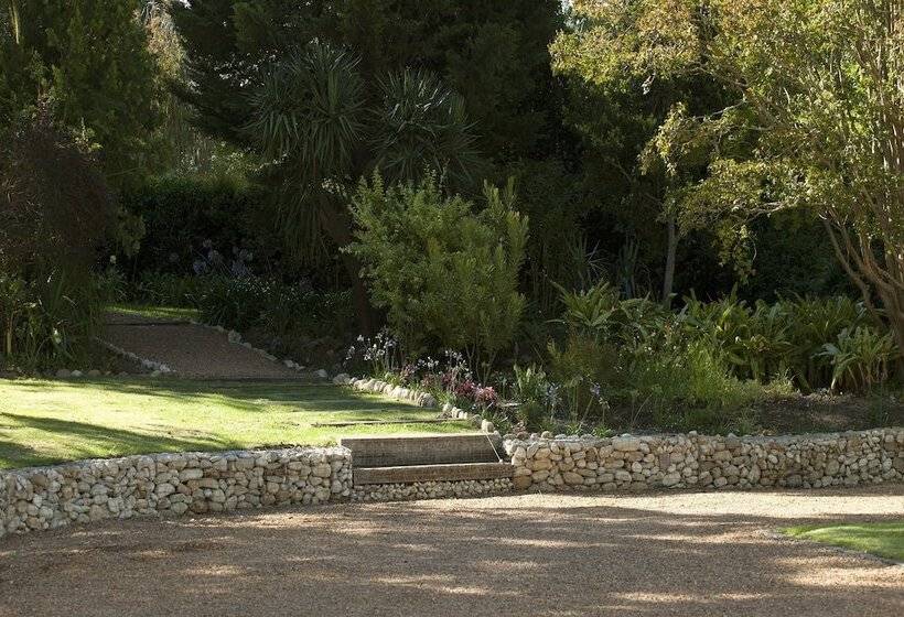 Homestead At Oldenburg Vineyards