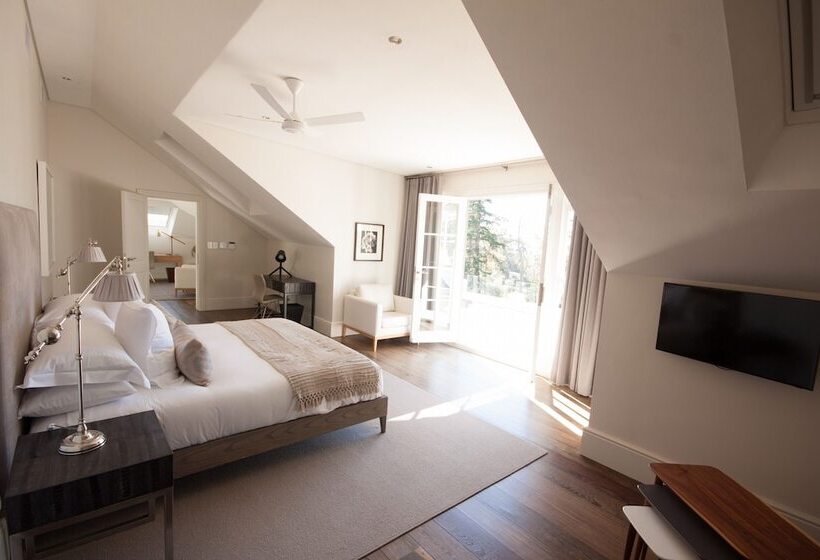 Homestead At Oldenburg Vineyards