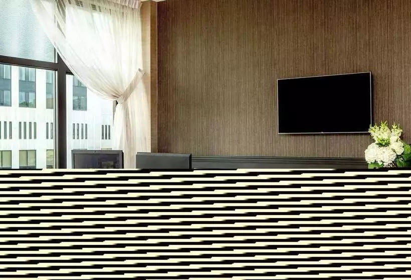 Hotelli Doubletree By Hilton Youngstown Downtown