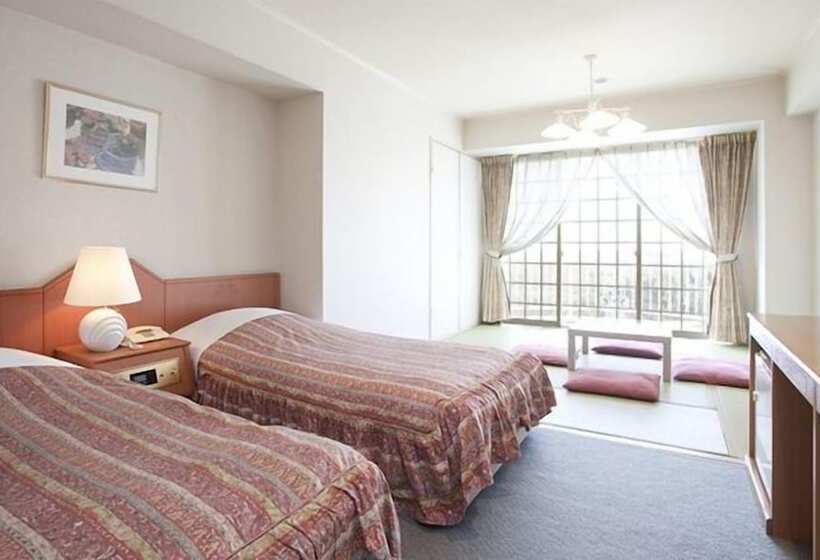 בית מלון כפרי Green Plaza Tojoko