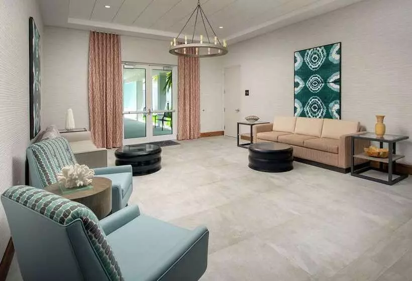 ホテル Hampton Inn Marathon   Florida Keys