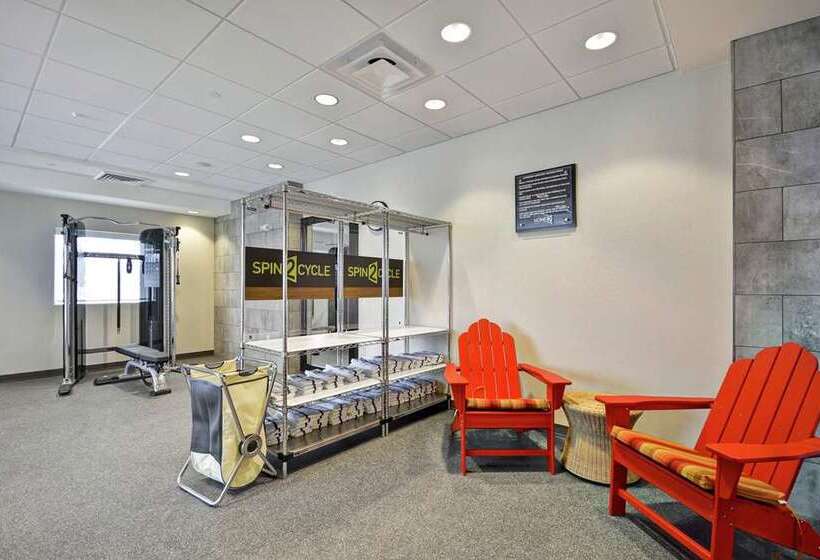 Hotel Home2 Suites By Hilton Portland Airport