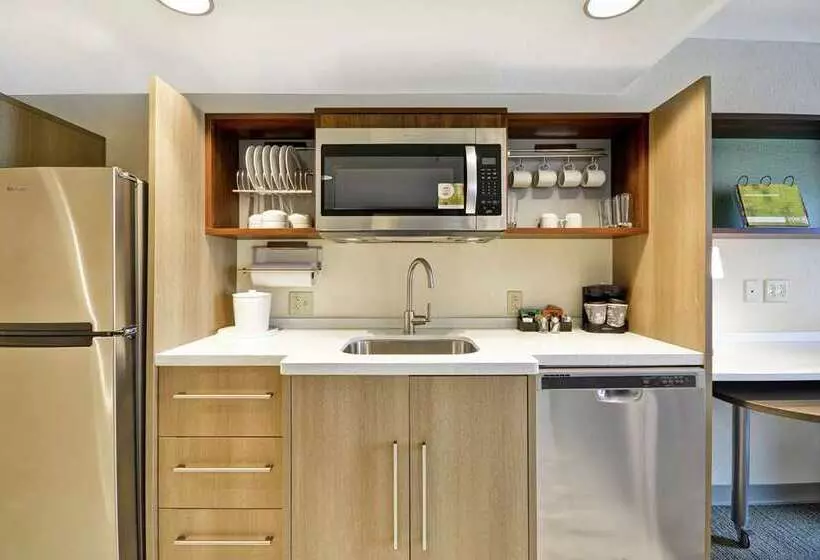 Hotelli Home2 Suites By Hilton Portland Airport