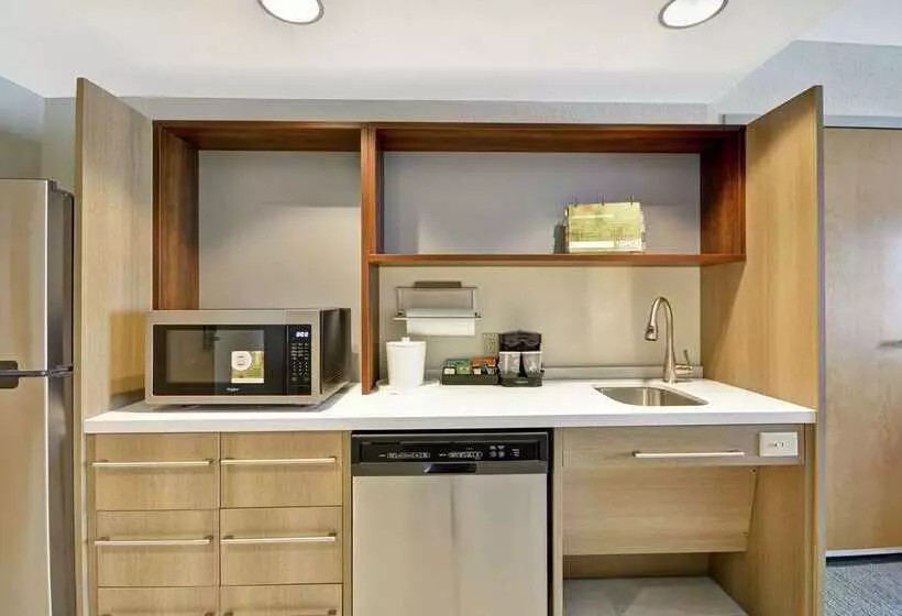 Hotelli Home2 Suites By Hilton Portland Airport