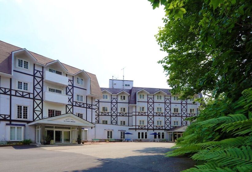 Отель La Foret Hakuba