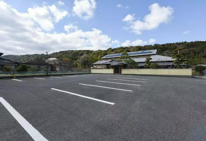 هتل Mikuniya