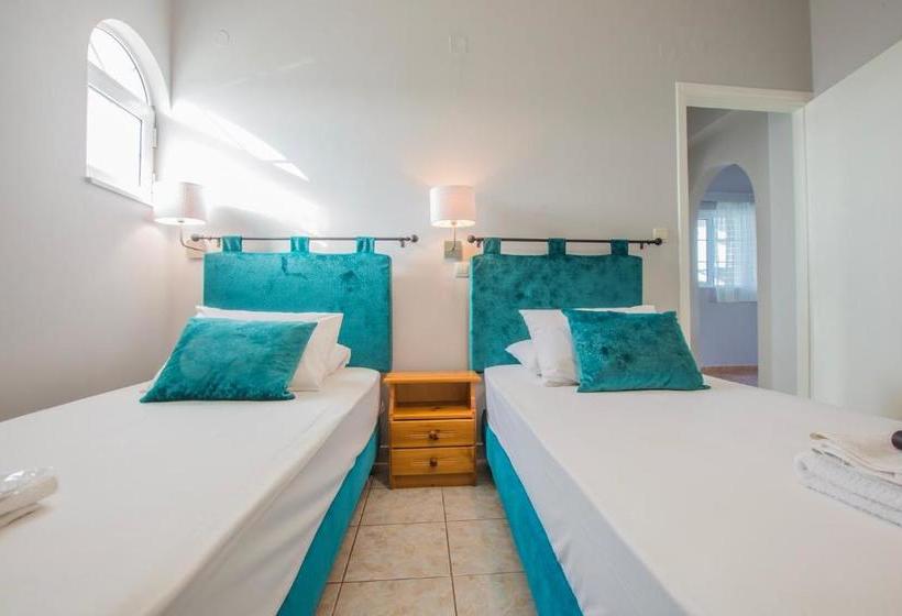 هتل Porto Giardino Resort