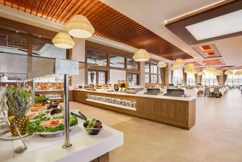 هتل Ramada Plaza By Wyndham Rize