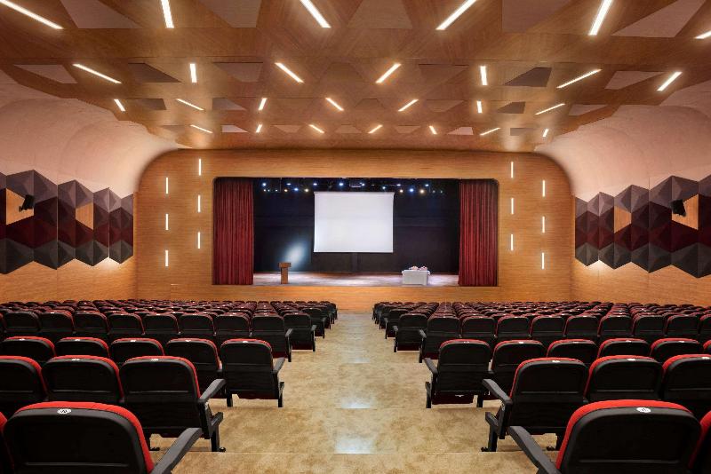 فندق Ramada Plaza By Wyndham Rize