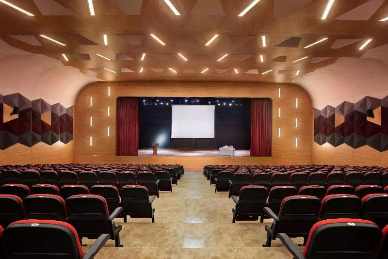 هتل Ramada Plaza By Wyndham Rize