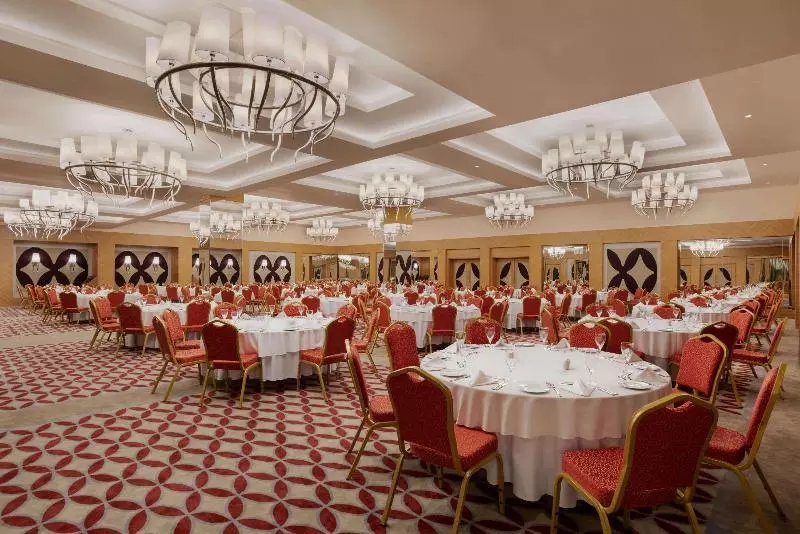 هتل Ramada Plaza By Wyndham Rize