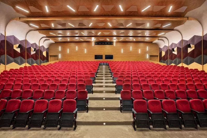 هتل Ramada Plaza By Wyndham Rize