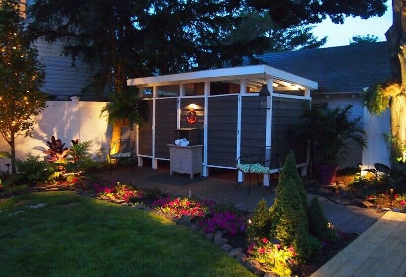 فندق Rehoboth Guest House   Adults Only