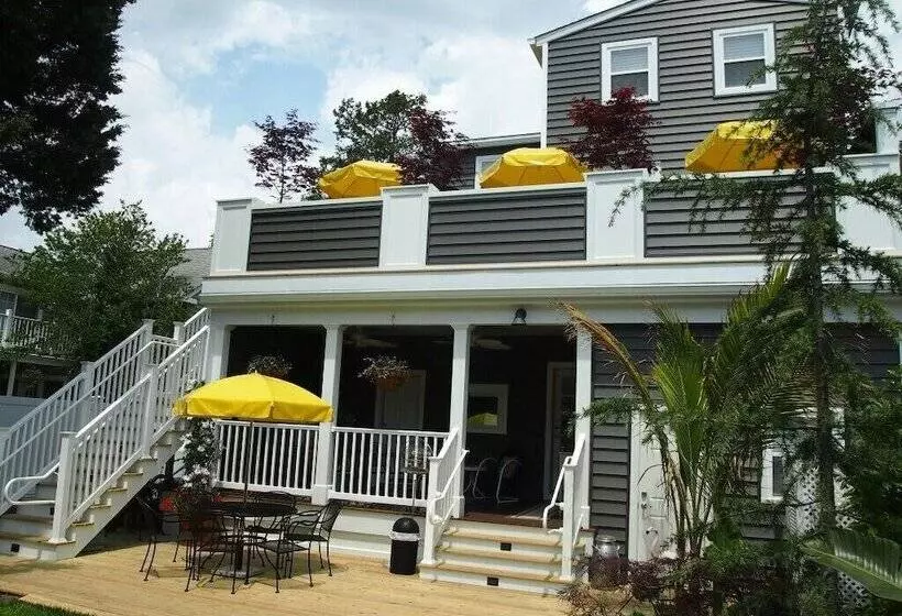 Hotelli Rehoboth Guest House   Adults Only
