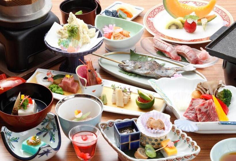 בית מלון כפרי Shimobe