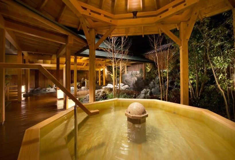 בית מלון כפרי Shimobe