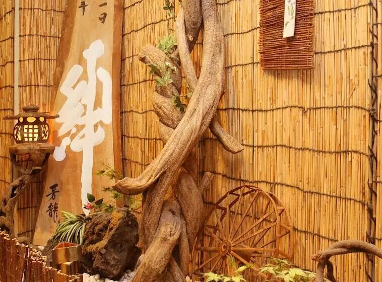 Hotelli Silk Inn Madarao