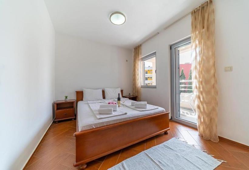 هتل Sms Apartments