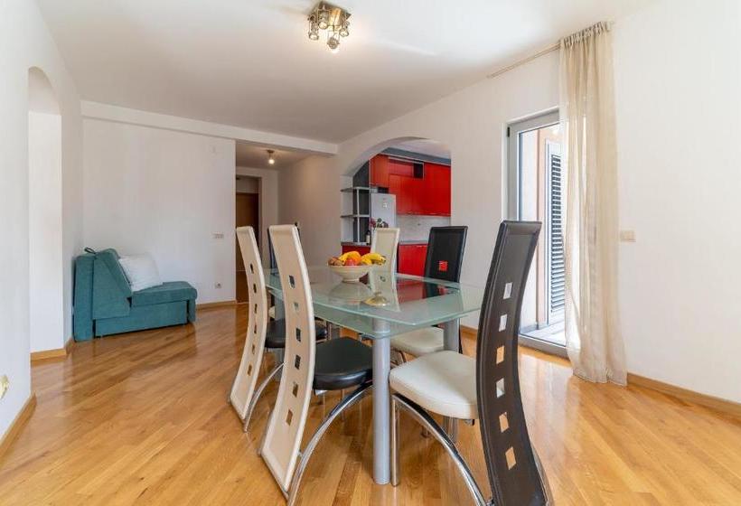 هتل Sms Apartments