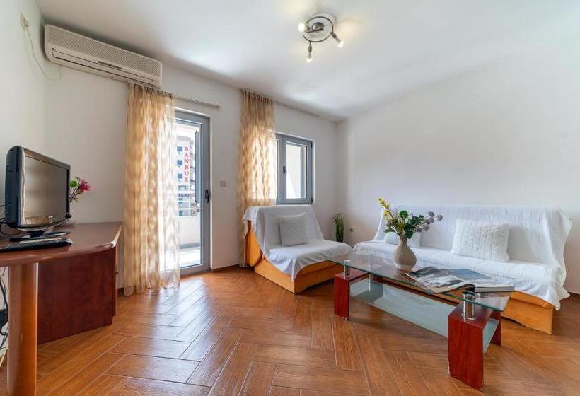 هتل Sms Apartments