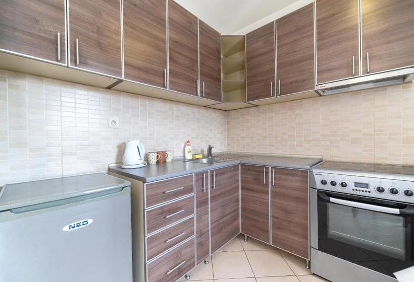 هتل Sms Apartments