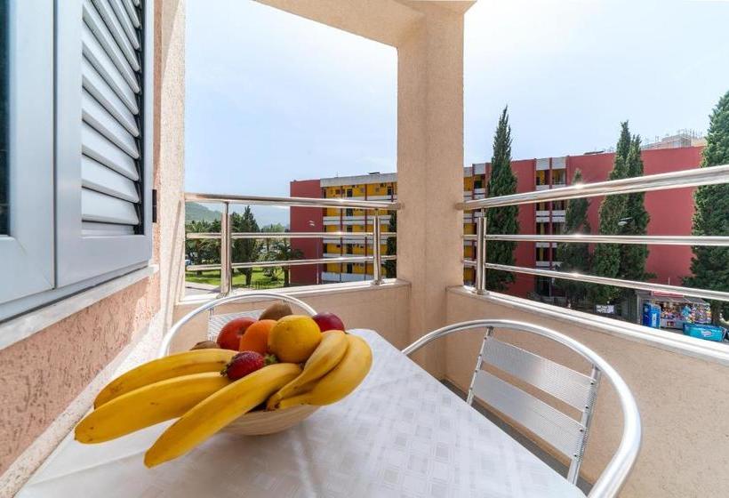 هتل Sms Apartments