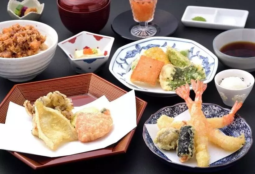 Hotelli The Celestine Kyoto Gion